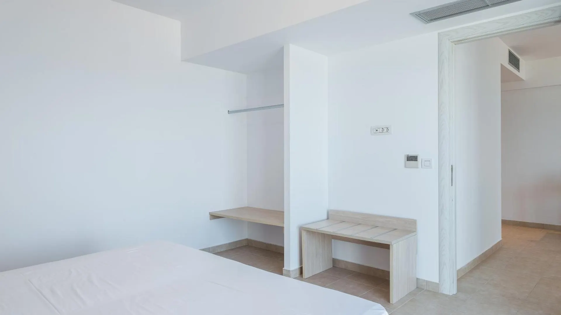 Marina Bay Hotel Ratzaklíon 그리스