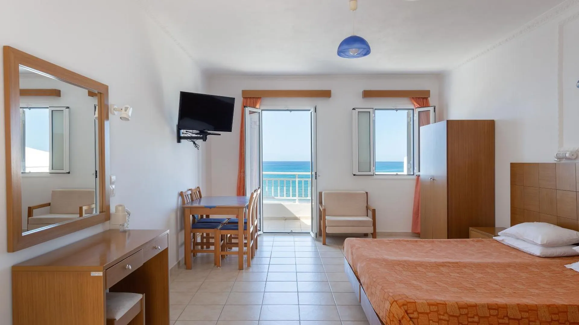 Lejlighedshotel Marina Bay Hotel Ratzaklíon